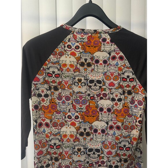 Women's LuLaRoe Randy Baseball Shirt Halloween Sugar Skulls Print  Size X-Small - Picture 5 of 5